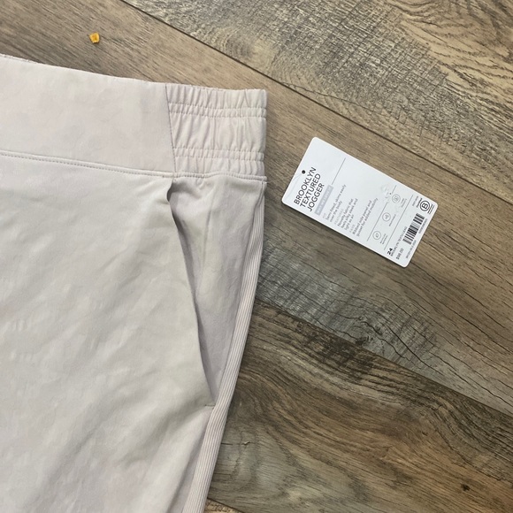 Athleta Brooklyn Textured Jogger - Picture 6 of 9